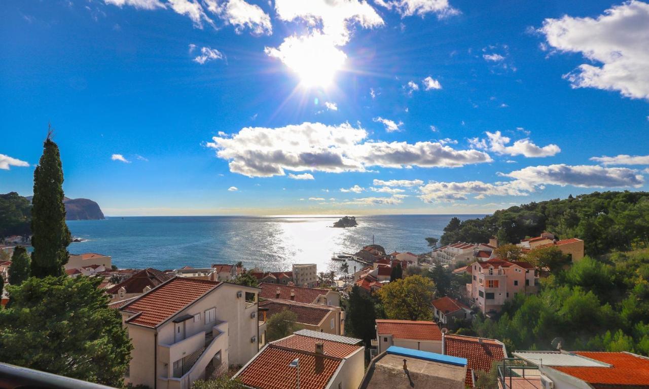Apartment Sidro Petrovac Екстериор снимка