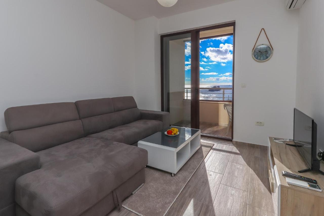 Apartment Sidro Petrovac Екстериор снимка