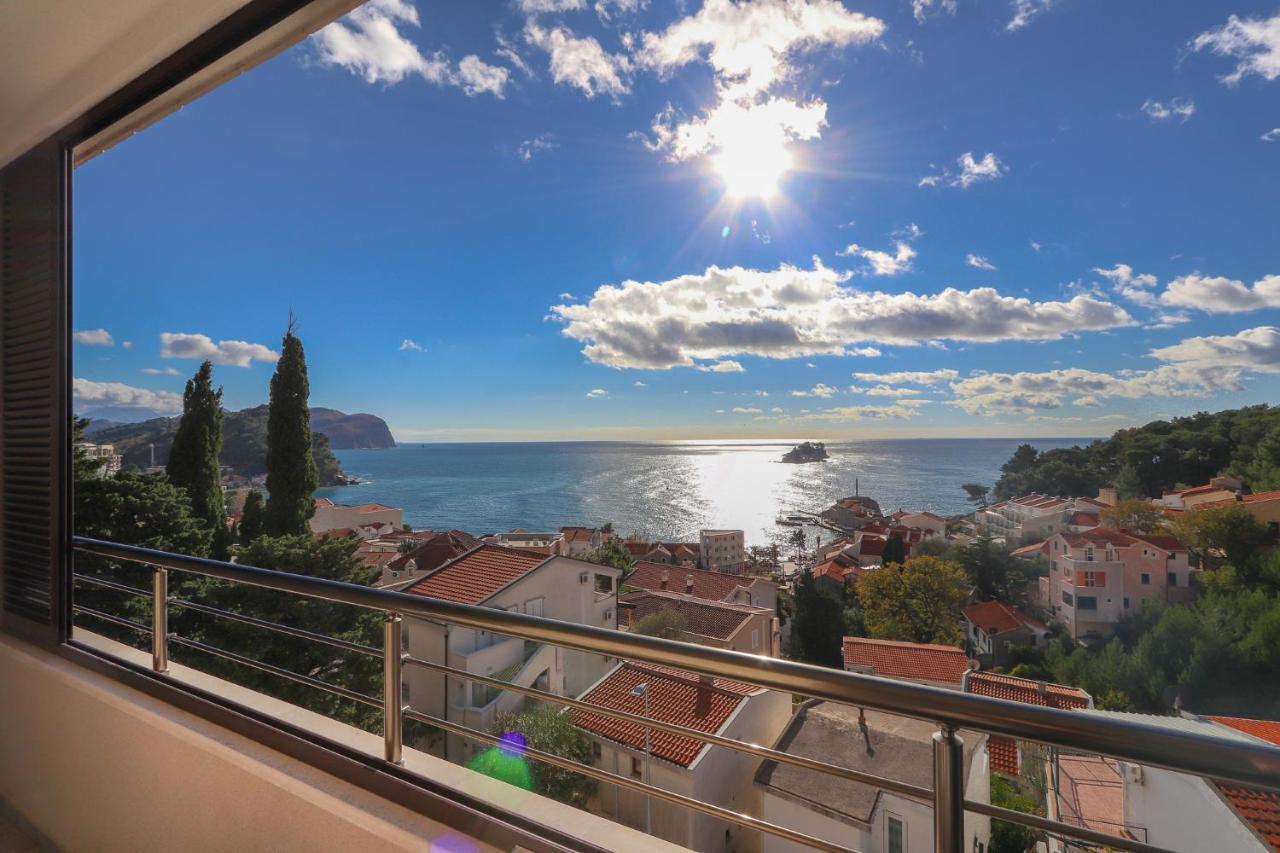 Apartment Sidro Petrovac Екстериор снимка